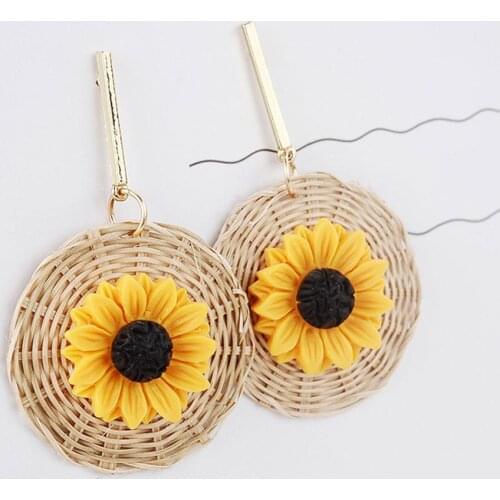 Boho Sunflower Rattan Woven Round Pendant Statement Women Stud Earrings Jewelry hot