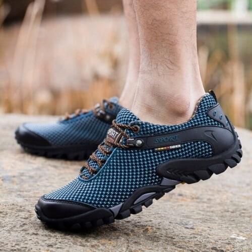 Men Shoes High Quality Cow Leather Climbing Trekking Fishing Shoes Breathable Sneakers Camping Sports Shoes Outdoor Hombre