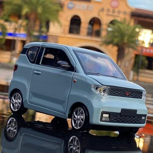 1:24 Simulation Wuling Hongguang Miniev Car Model Ornaments Sound And Light Pull Back Childrens Diecasts Alloy Car Boy Toy Gift