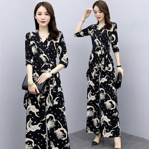 Fashion Suit Female Summer Chiffon Pantsuits 2 Piece Woman Set V-Neck Tops & Wide Leg Pants Print Office Lady Clothes Oversize
