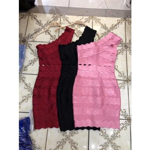 Black Pink Wine Red Party Dress 2018 Women One Shoulder Hollow Out Sexy Elegant Summer Slim Mini Rayon Bandage Bodycon Dress