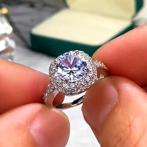 Huitan Temperament Silver Color Engagement Wedding Ring Women Full Zircon Crystal Brilliant Eternity Jewelry Fashion Accessories