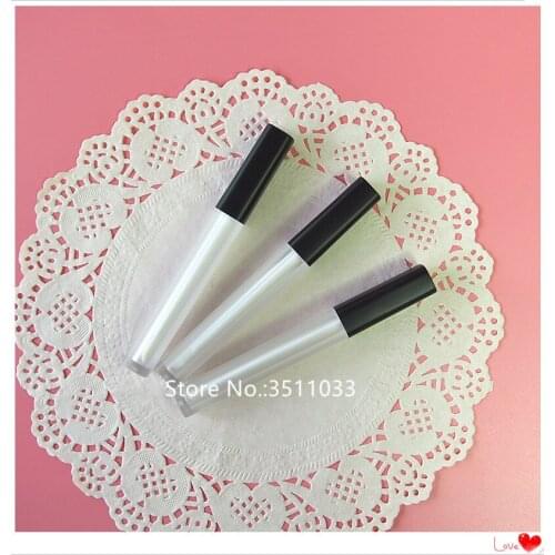 50pcs Matte Black Empty Silm Lip Gloss Tube Plastic High Quality Black Square Liquid Lipstick Bottle Tube Lip Gloss Package 3ml