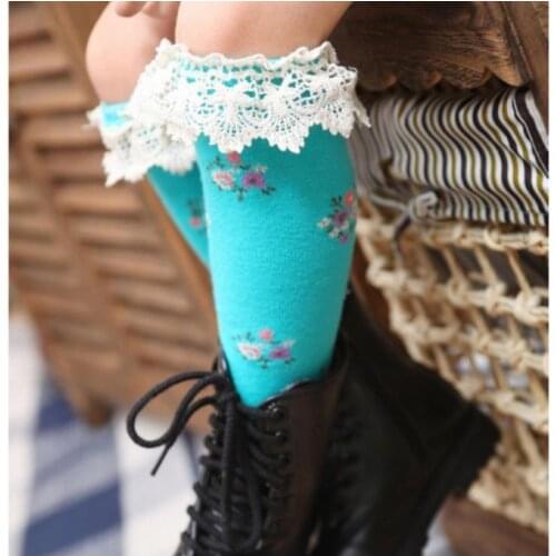 Rural wind 3-9 years old girls lace floral knee-high socks cotton princess socks children socks 2 pairs/lot mix wholesale
