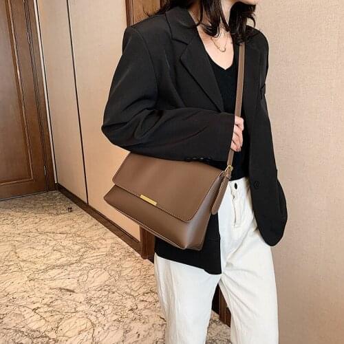 Fashion simple temperament ladies shoulder bags Trendy all-match handbag Womens single shoulder messenger small square bag