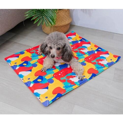 Dog Mat Summer Cooling Pad Mat For Dog Cat Bite-Resistant Puppy Kitty Ice Mats Bed Cartoon Print Pet Ice Silk Pad Pet Supplies