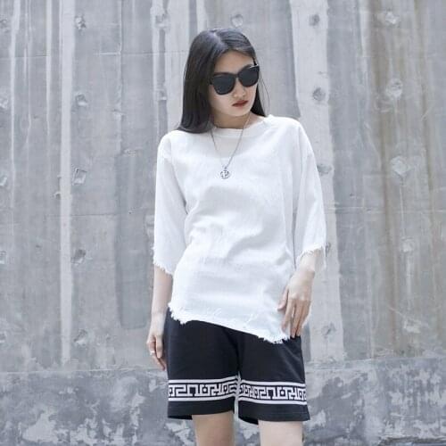 Ladies' new summer round swing five-minute sleeve slim ladies round collar T shirt large short sleeve T shirt