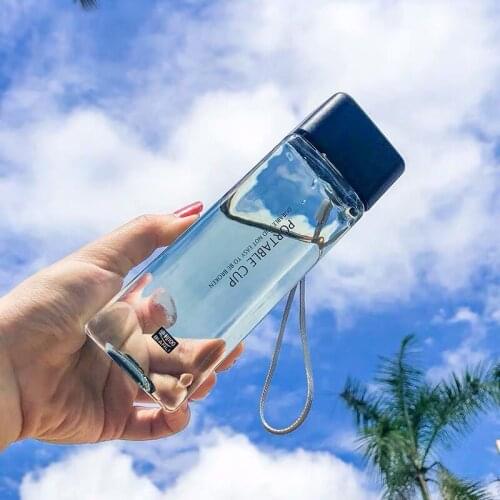 Square Cup Personality Plastic Women with Cover Portable Resistance To Fall Summer Hand Cup Leak-proof Transparent Water Bottle