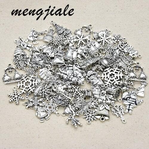 30pcs Random Mixed Christmas series charms Antique Silver pendants fit DIY handmade Bracelet Necklace Jewelry Making Accessories