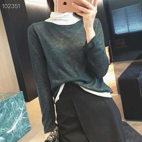 DROZENO4-color water-soluble wool fabric is soft and boneless, and also very light and transparent. You need to wear light-color