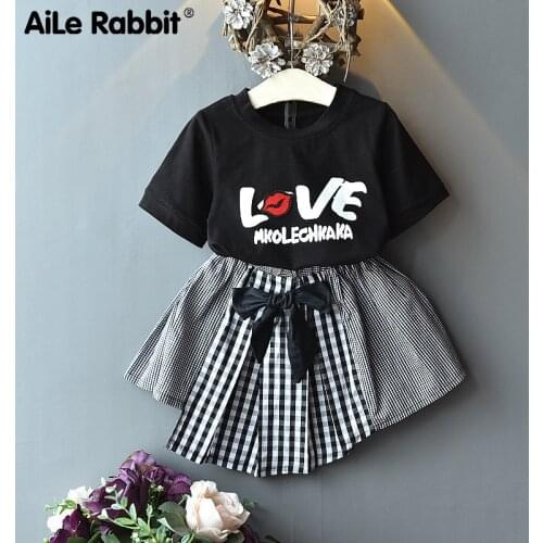 2021 Summer New Girls Sweet Style Letter Printed Short Sleeve + Plaid Skirt Set Hx2631