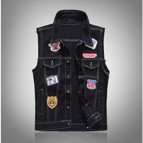 New Arrival Men Slim Fashion Denim Vest Lapel Sleeveless Single Breasted Casual Vest Badge Patchwork Black Trendy Waistcoat D260