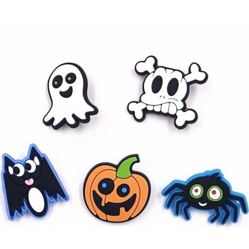 1PCS Animal Cartoon Badge Ghost Spider Icon Brooch Soft PVC Pin for Kids Halloween Party Gifts Decoration on Bag Hat Scarf