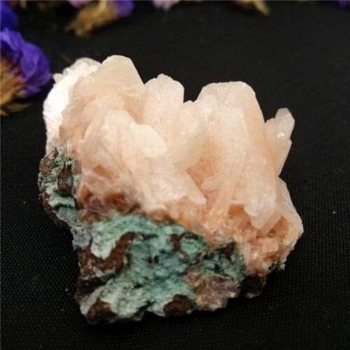 1pcs Natural Orange Apophylite Zeolite Crystal Rough Stone Rock Mineral Specimen Healing Stone Home Decoration 10-20g