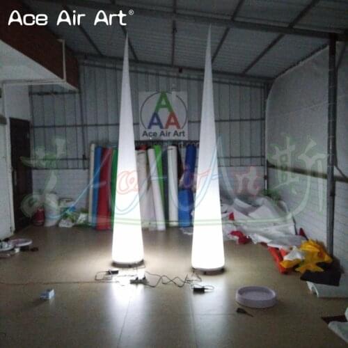 3m High a couple of Beautiful Inflatable Lighting Cone,inflatable Led lighting Decoration For Night Club and stage