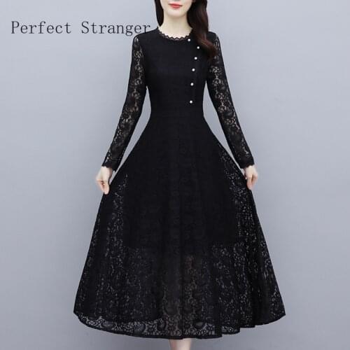 2021 Autumn Winter New Arrival High Quality Retro Long Sleeve Round Collar Collect Waist Women Long Lace Dress