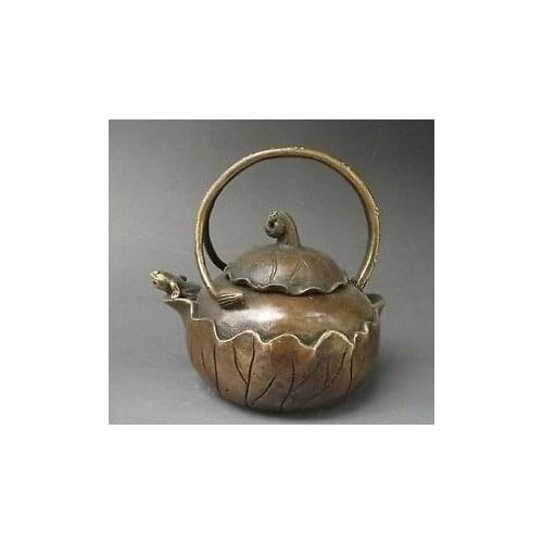 Decoration bronze factory Pure Brass Antique Interesting Chinese Antique Handwork Copper Teapot Carved with Lotus and Frog