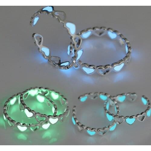 2pcs Hollow Heart Luminous Ring for Women Men Couple Rings Opening Adjustable Finger Ring Bands Glowing In The Dark Jewelry Gift