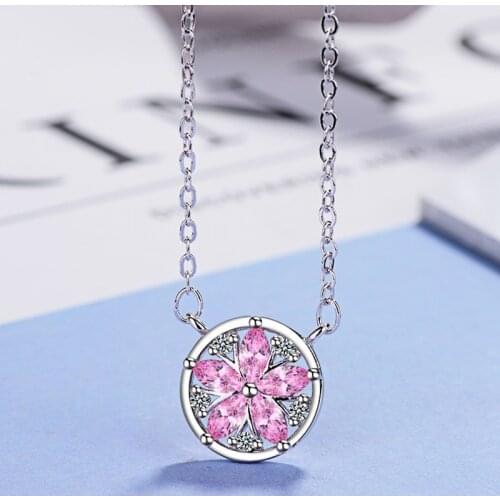2019 New High Quality Special Charm Design Fashion Temperament Korean Sakura Flower Necklace Chain For Women Party Best Gifts