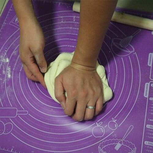 Silicone Kneading Dough Mat With Scale Non-Stick Kitchen Baking Cake Tool Cake Board Soft High Temperature Rolling Dough Pad