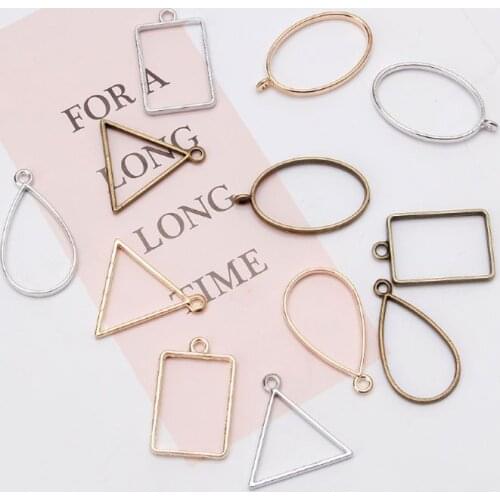 50Pcs Assorted Geometric Hollow Frame Trays Open Bezel Pendant Resin Molds DIY Pressed Flower Frame Jewelry Findings