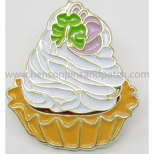 Customized metal soft enamel ice-creem metal pin cake badge