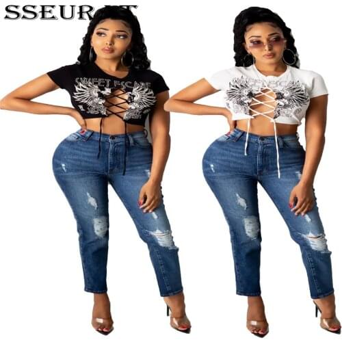 SSEURAT Women T-shirts Print Short Sleeve O-neck Badnage Slim Stretchy Crop Tops Fashion High Streetwear Summer Clothing 2021