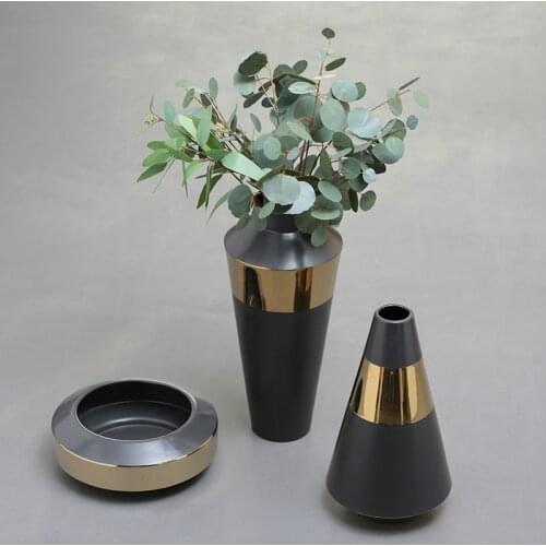 Designer Vase Ceramic Vase Simple European-style Matte Black Gold Rim Cone Ceramic Ornaments