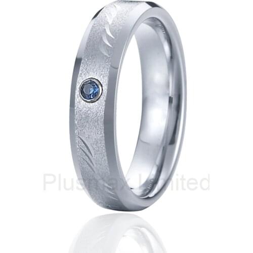 Titanium steel jewelry superb value and service engrave pattern men wedding rings with blue stone