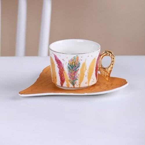 British Style Pink Bone China Coffee Cup and Saucer Set High-end Afternoon Tea Pastoral Style Flower Tea Cup
