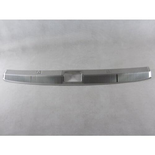 High quality stainless steel internal Rear bumper Protector Sill For 2013-2016 Skoda Yeti Automotive accessories