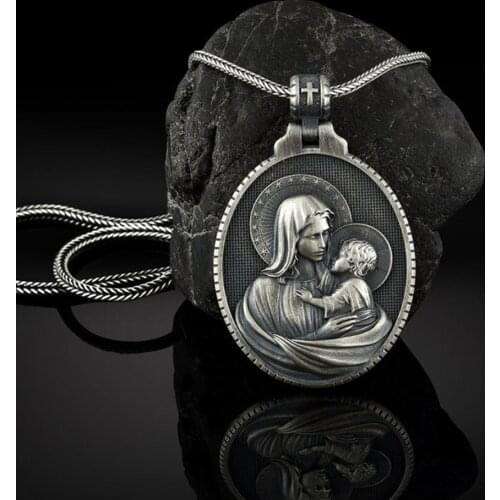 European and American style God Pendant Christian Necklace Vintage Virgin Mary Embracing Baby Jesus Commemorative Medal