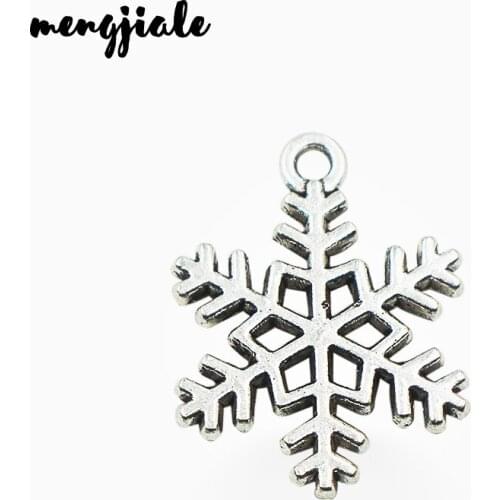 Hot sell 18pcs metal antique silver charms Snowflake charms pendant for necklace jewelry findings