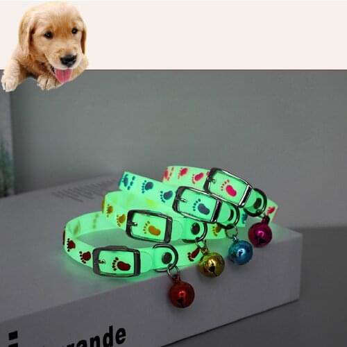 Silicone Pet Glowing Bells Collars Glow Light Blinking Dog Cat Necklace Pets Buckles Light Night Safety Pet Accessories Puppy