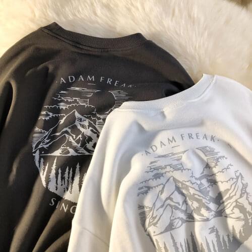 Japanese Retro Round Neck Sweatshirt Womens Loose Pullover Trend Versatile Student Couple Long Sleeve New Style