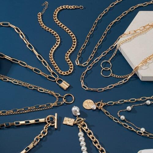 2021 Fashion Pearl Chain Choker Necklace for Women Vintage Gold Portrait Lock Metal Pendant Necklace Hip Hop Female Jewelry Gift