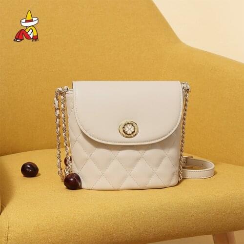 Mexican Chain Bag Womens Summer 2021 New Trendy Fashion Shoulder Bags High-quality Luxury Messenger Bags Solid Color Small Bag