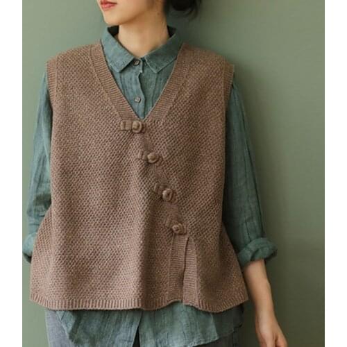 Johnature Retro Plate Buckle V-neck Irregular Knitted Vest 2021 Autumn New Casual Loose Comfortable All-match Women Fashion Vest