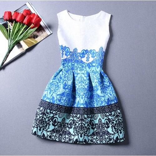 New Women summer style Dresses O neck sleeveless Spring Autumn dresses batiks slim fit Sexy Mini Casual Ball Gown girl dress