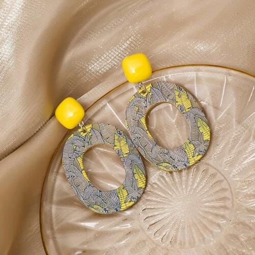 LOVOACC Statement Painted Giraffe Flower Bee Dangle Earring for Women Holiday Geometrical Leaves Earring Jewelry Pendientes