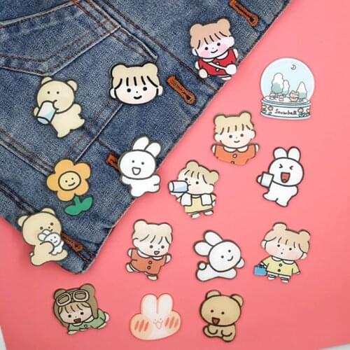 12 Pieces/Lot Bunny Pins Cute Rabbits Brooches Backpack Badges Acrylic Animal Flower Bear Snowball Icons Jewelry Accessories
