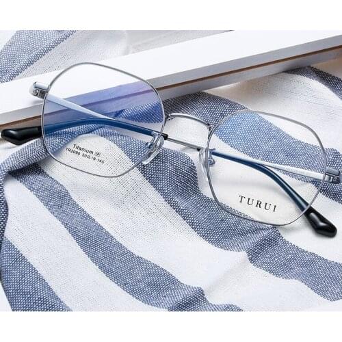 2021New Retro Round face Ultra Light Titanium Full Frame Women Quality Clear Lens Comfort Plain Glass Man Goggle Eyewear