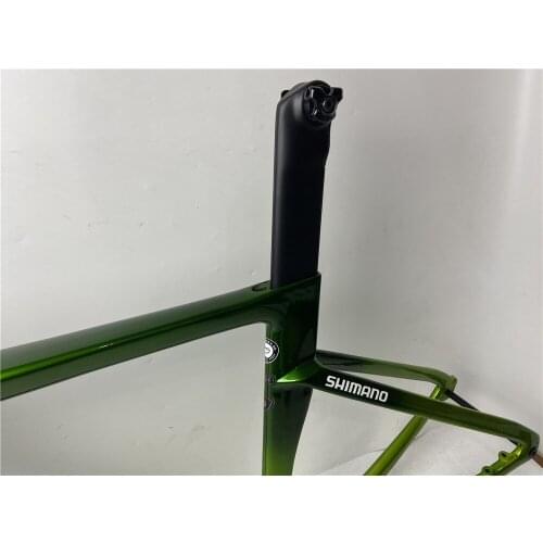 T1000 carbon fiber road bike frame disc brake Internal wiring BSA threaded bottom bracket 700C carbon road frameset made