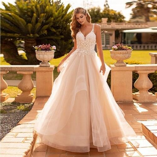 Romantic Lace Appliques Ruffles Tiered Tulle A Line Wedding Dresses Open Back criss-Cross Vestido de Noiva Champagne Bridal Gown