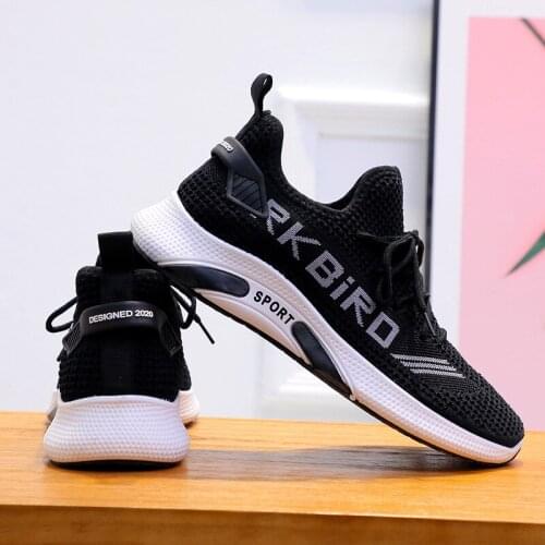 Sports wind casual shoes 2020 new student running shoes fashion wild outdoor breathable non-slip driving shoes