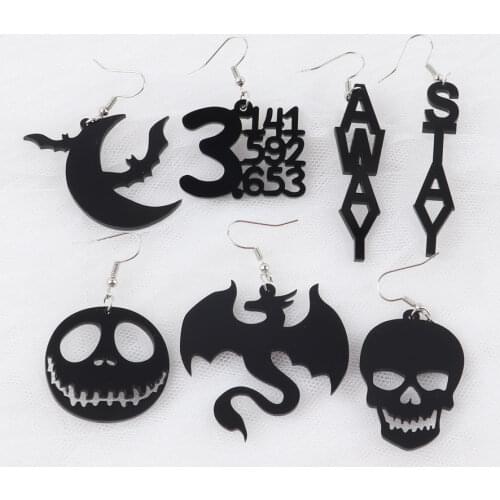 Halloween Half Moon Bat Pumpkin Black Acrylic Drop Earrings For Women Spider Skull Long Dangle Earrings Punk Party Jewelry Gifts