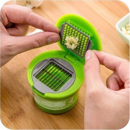 1pcs Stainless Steel Garlic Presses Manual Garlic Mincer Garlic Tools Presses Fruit Tools Kitchen Accessories Cocina Accesorios
