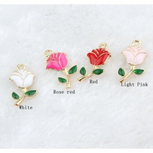 New Arrival Alloy Charm Gold Color Enamel Romantic Rose Charms Pendant Jewelry Findings Hanging Tops Necklace Bracelet Accessory