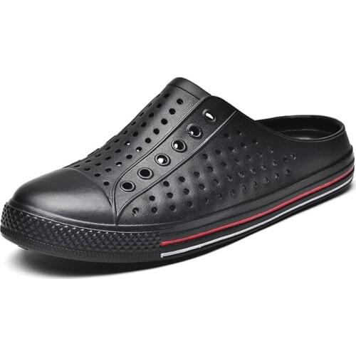 2021 New Fashion Sandals Men Hollow Clogs Slippers Boys Bottom Beach Jelly Clogs Male Comfy Water Garden Sandals Women Sneakers