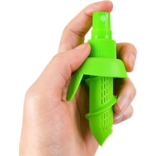 Orange Juice Squeeze Juice Juicer Lemon Spray Mist Orange Fruit Squeezer Sprayer Kitchen Cooking Tool Free Shipping 1PC